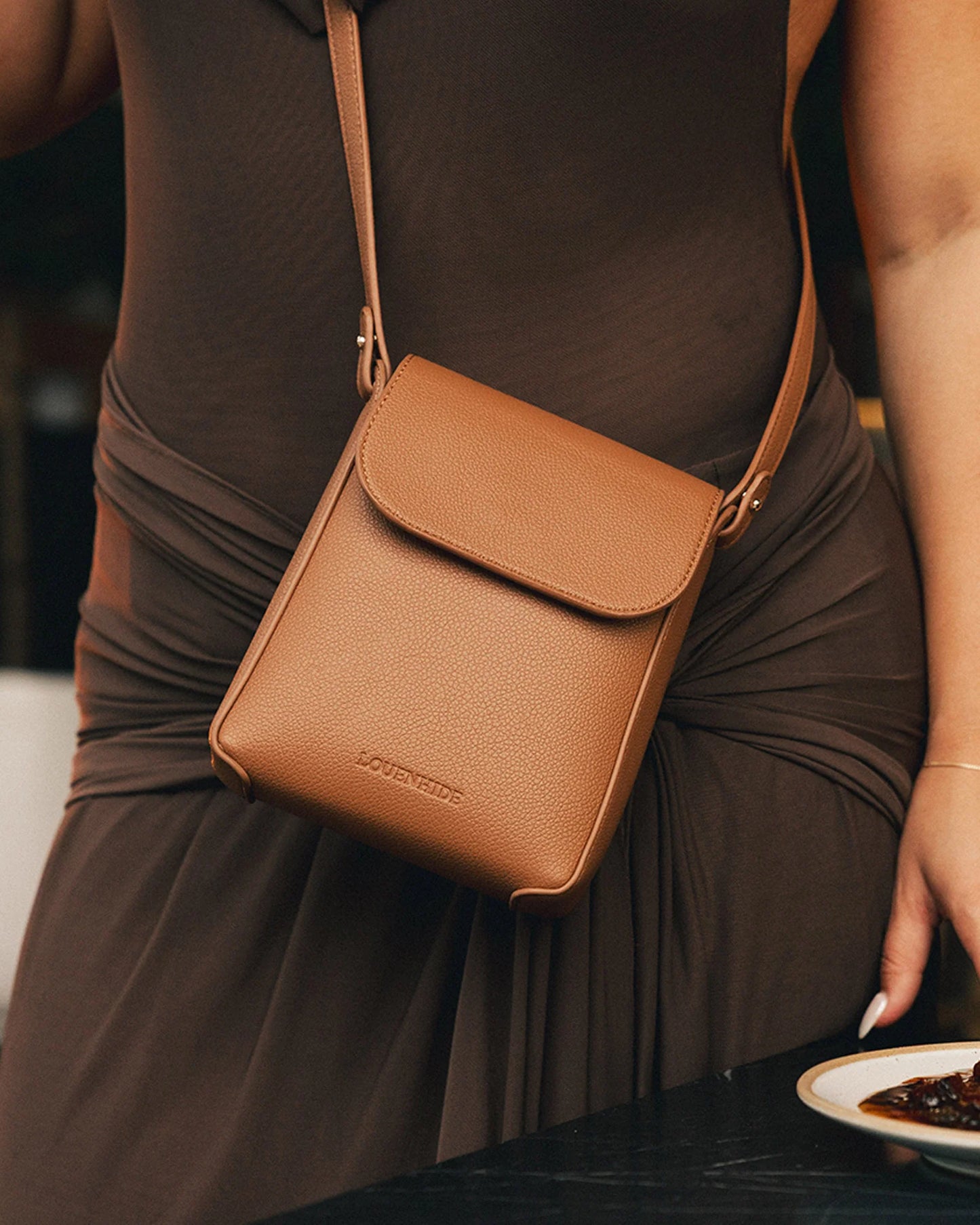 Louenhide Bessie Crossbody Phone Bag - Toffee
