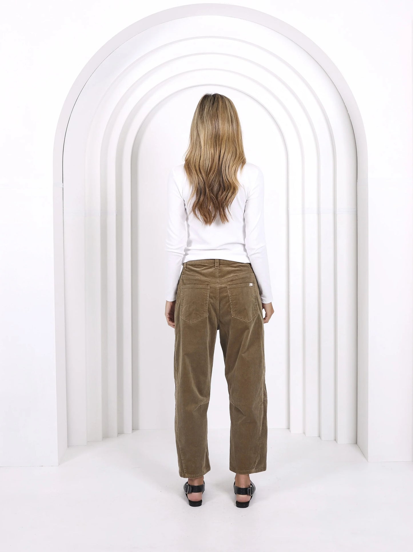 Toni Barrel Corduroy Jeans - Sage