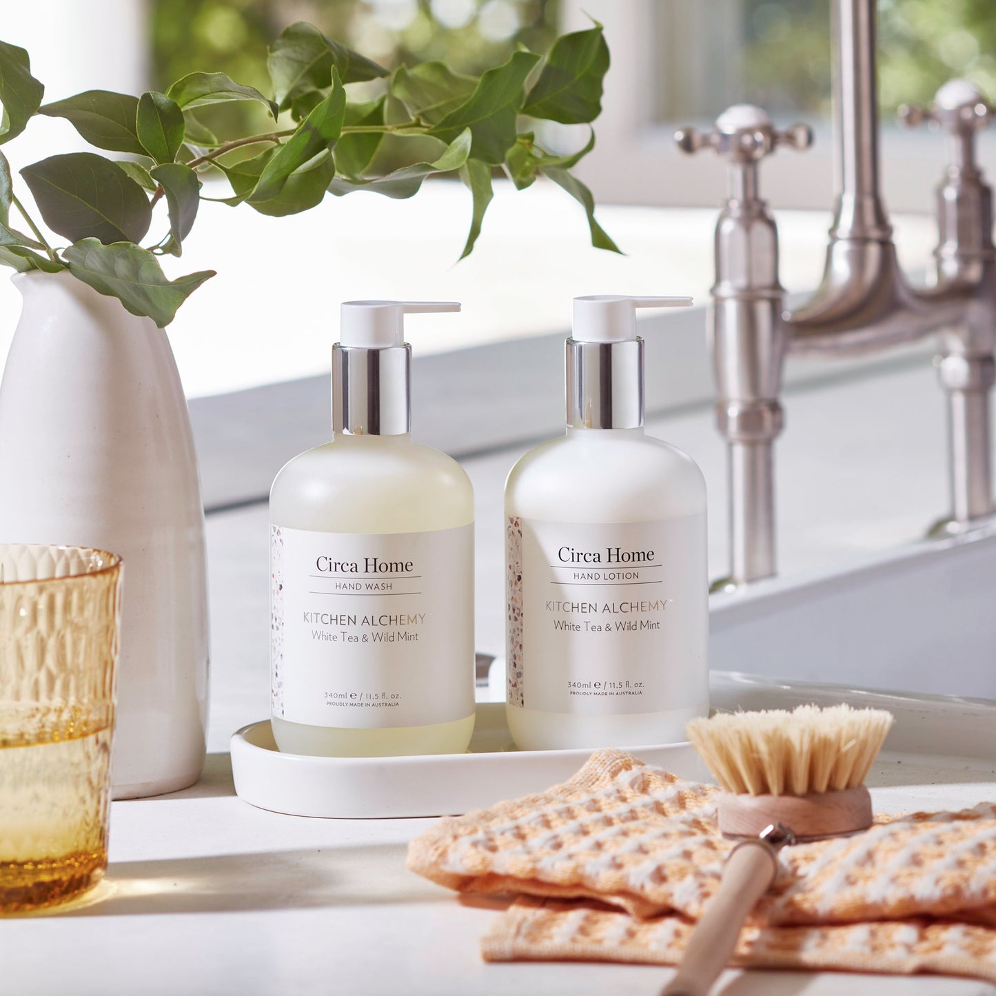 Circa Home Kitchen Range- White Tea and Wild Mint 340ml Hand Lotion