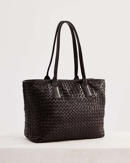 Juju & Co. Basque Tote - Chocolate