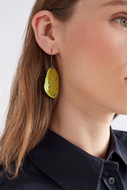 Elk Orga Hook Earring | Artichoke