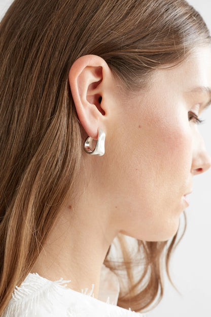 Elk Feven Small Hoop Earring - Silver