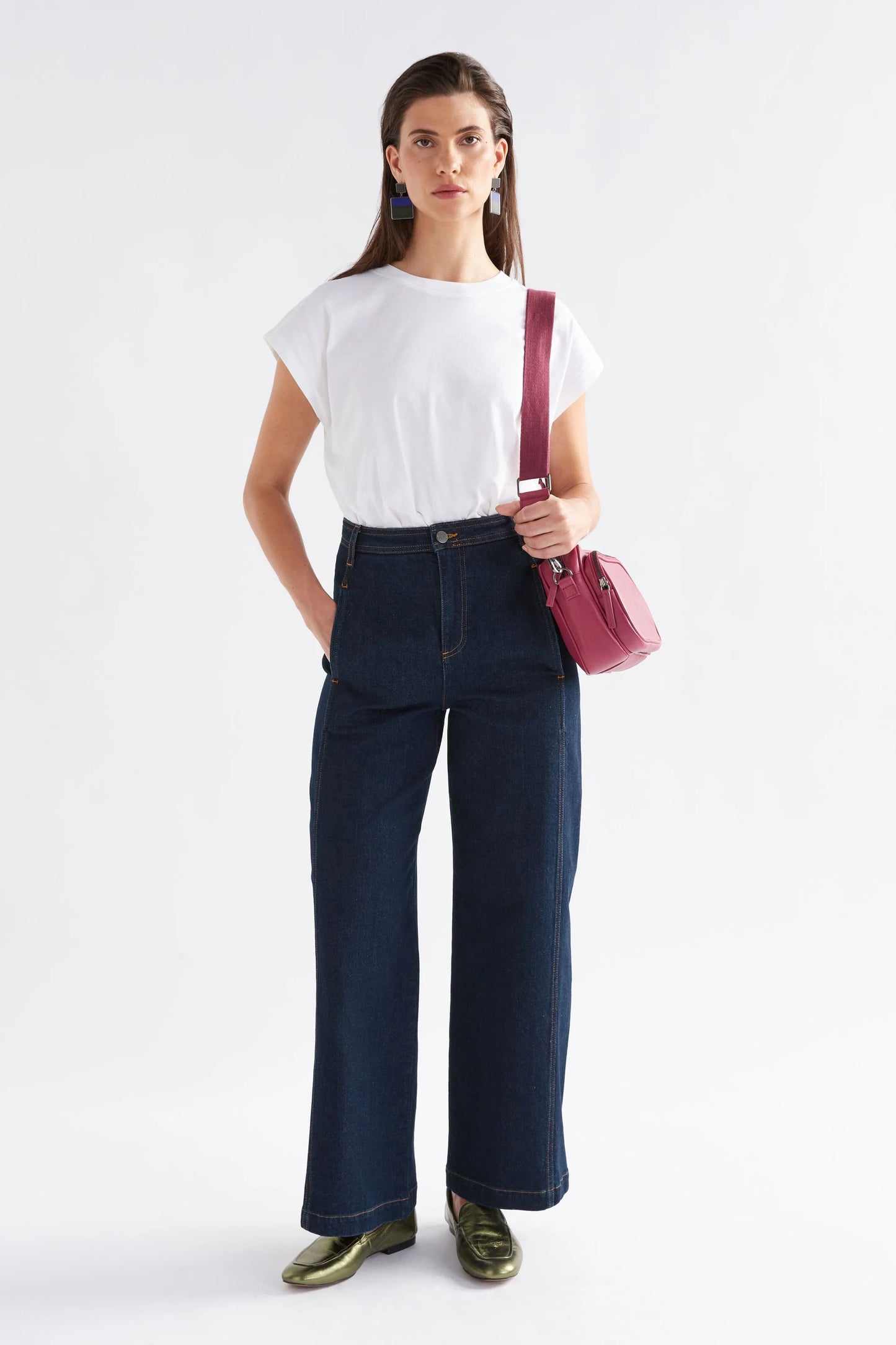 Elk Kassel Leather Crossbody Bag | Fuschia