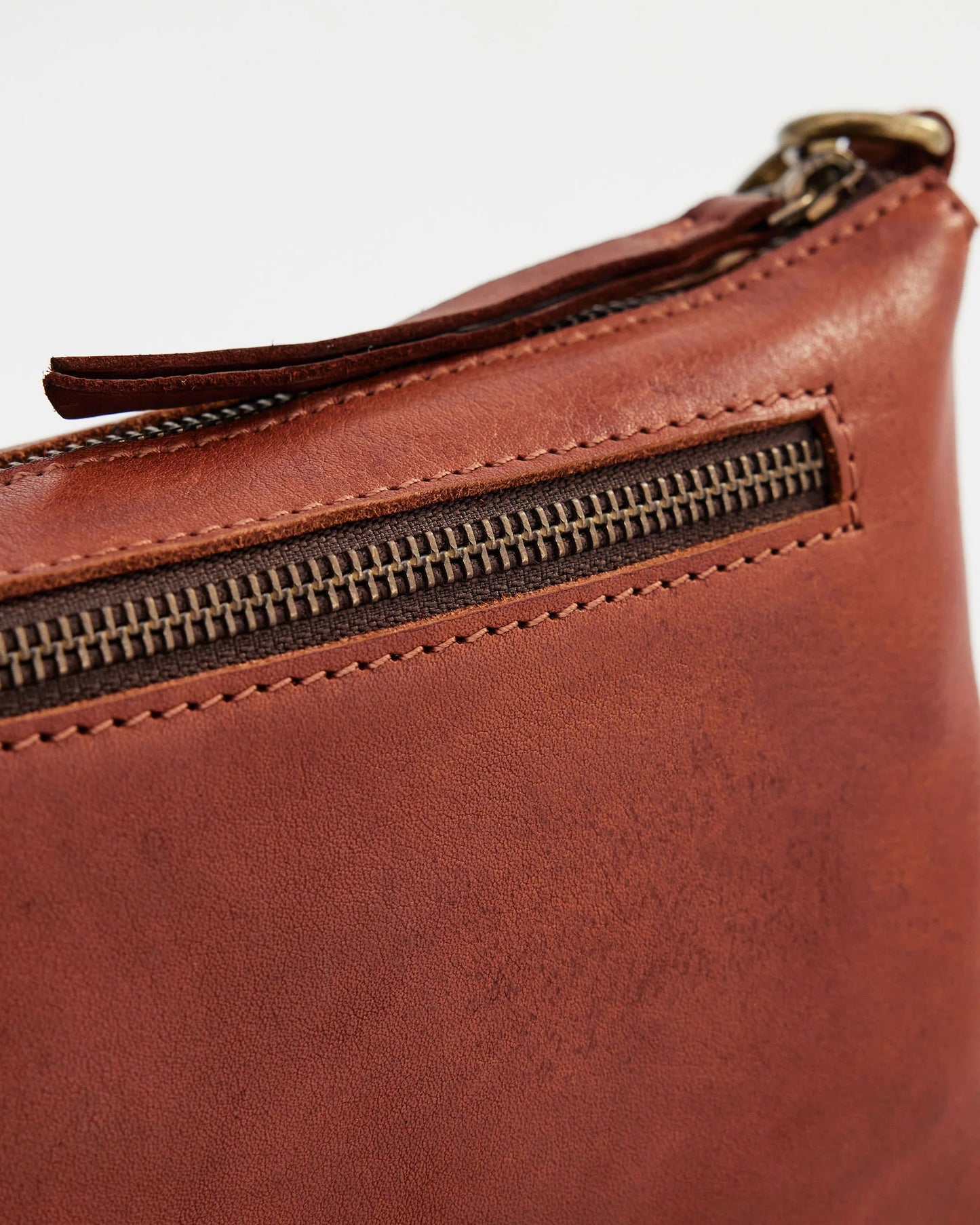Juju & Co. Monterey Crossbody Cognac