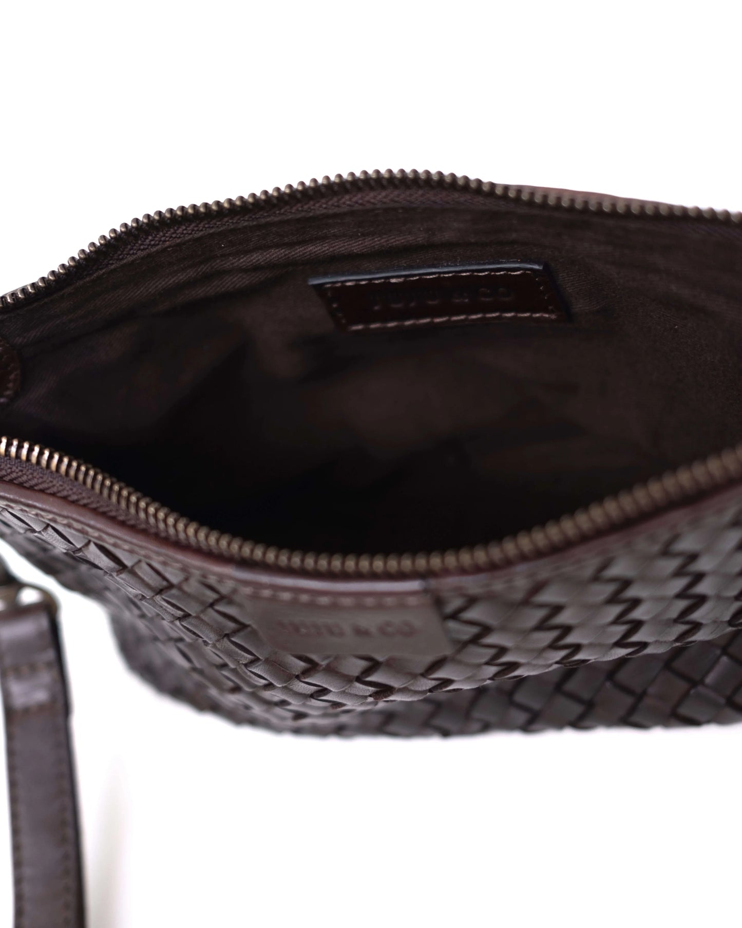 Juju & Co. Basque Pouch | Chocolate