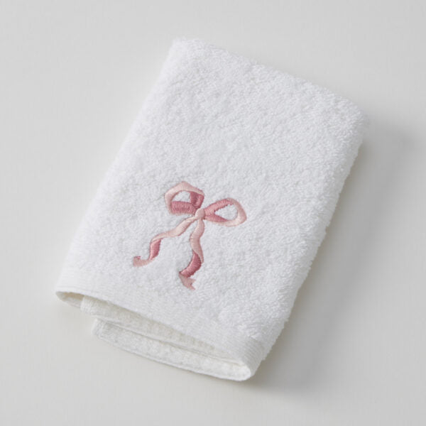 Bows Love Bath Towel & Face Washer